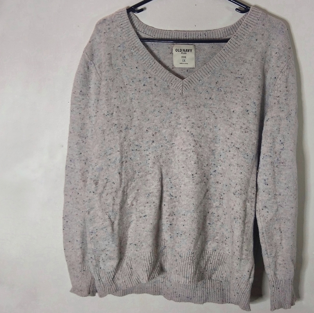 OLD NAVY PLUS Women's Relaxed V-Neck Tunic Sweater